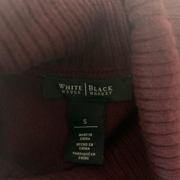 White House Black Market Burgundy Sleeveless Turtleneck Sweater sz S - Picture 7 of 8